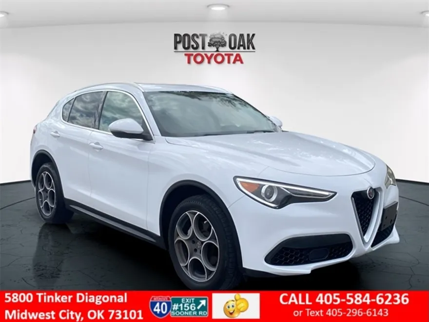 2019 Alfa Romeo Stelvio Base photo 1