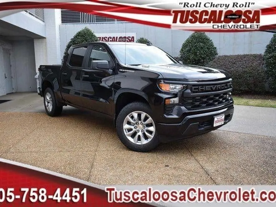 2025 Chevrolet Silverado 1500 Custom photo 1
