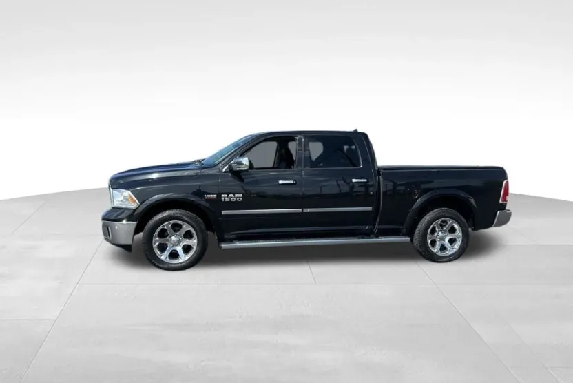2017 Ram 1500 Laramie photo 1
