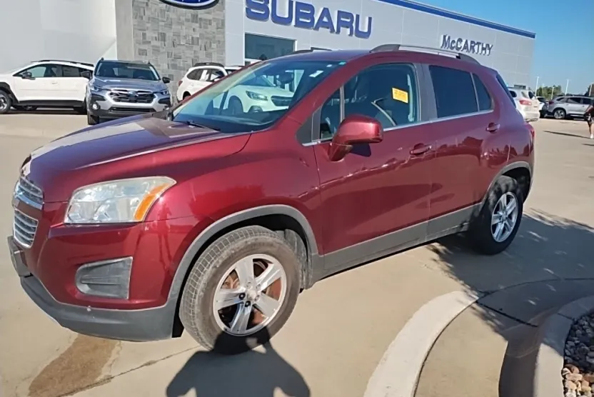 2016 Chevrolet Trax LT photo 1