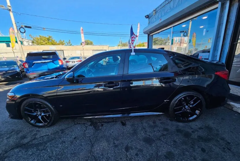 2022 Honda Civic Sport photo 1
