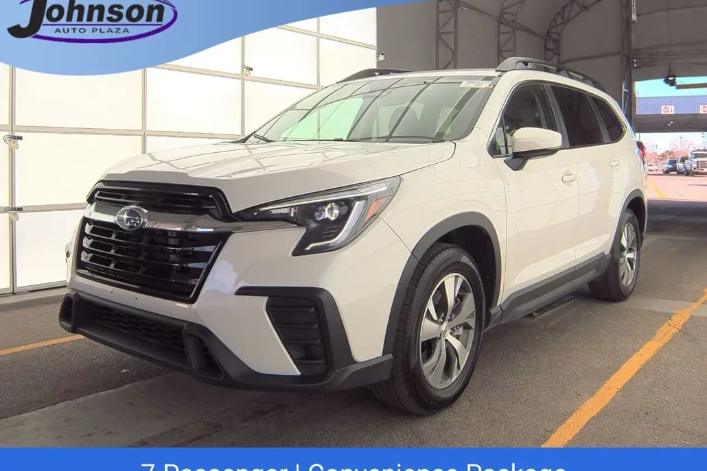 2024 Subaru Ascent Premium photo 1