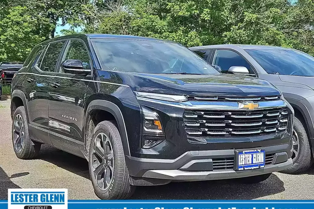 2026 Chevrolet Equinox LT photo 1