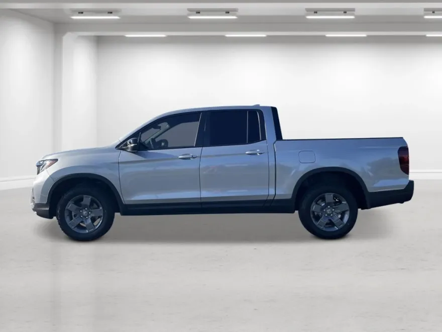 2025 Honda Ridgeline TrailSport photo 1
