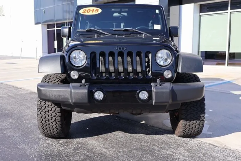 2015 Jeep Wrangler Unlimited Willys Wheeler photo 1