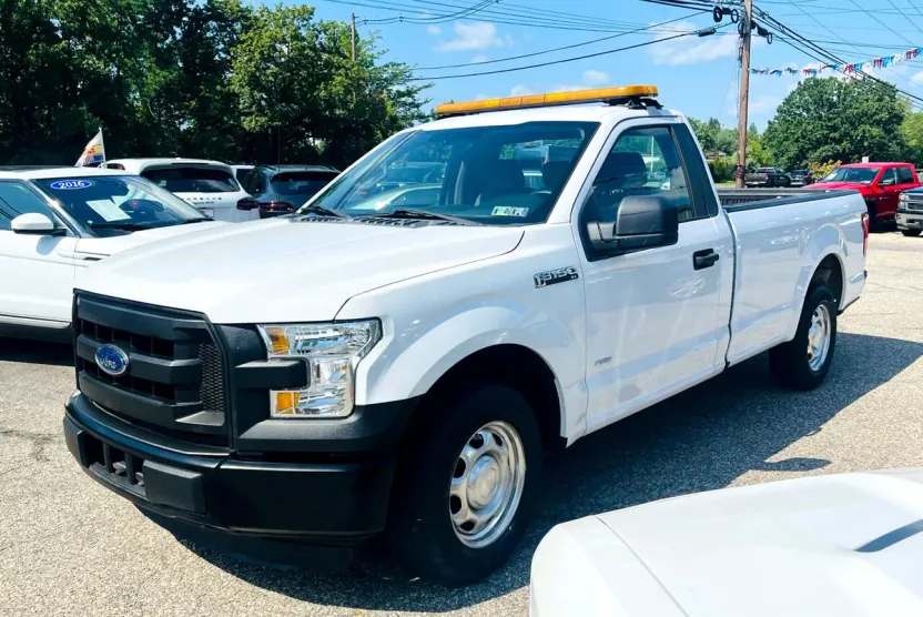 2016 Ford F-150 XLT photo 1