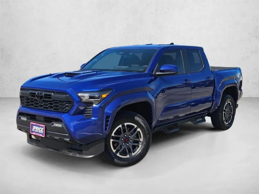 2024 Toyota Tacoma SR5 photo 1