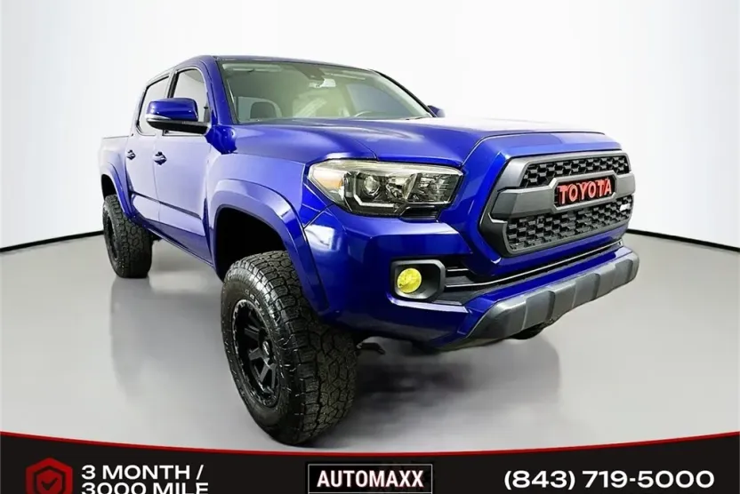 2023 Toyota Tacoma SR5 photo 1