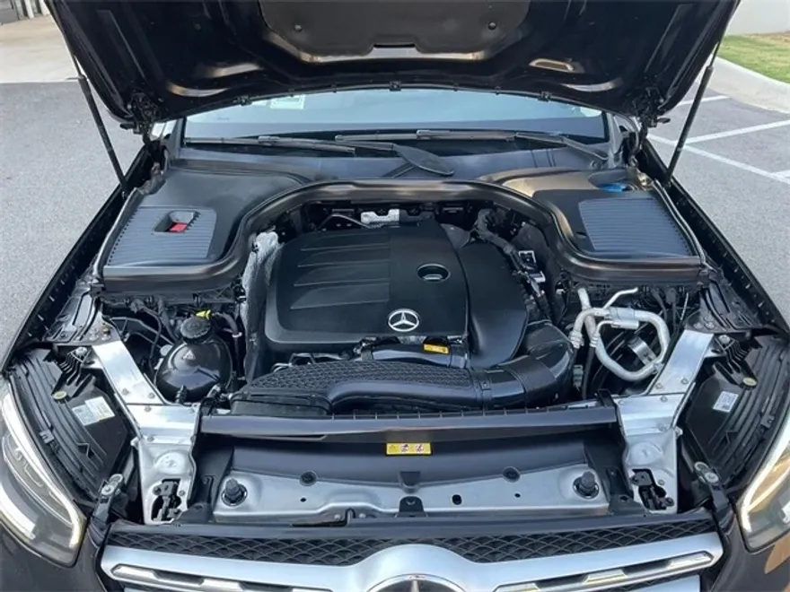 2020 Mercedes Benz GLC 300 photo 1