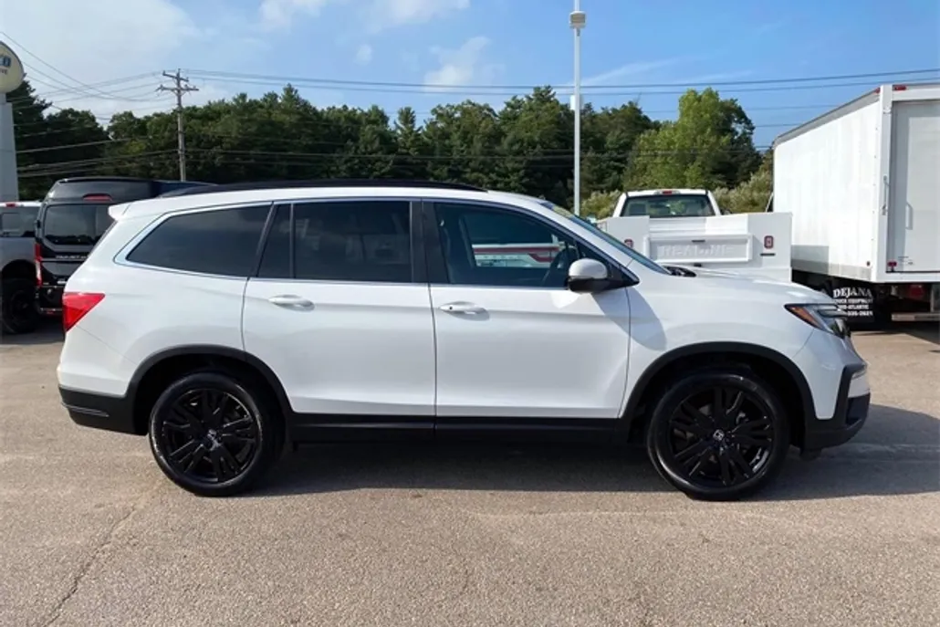2022 Honda Pilot Special Edition photo 1
