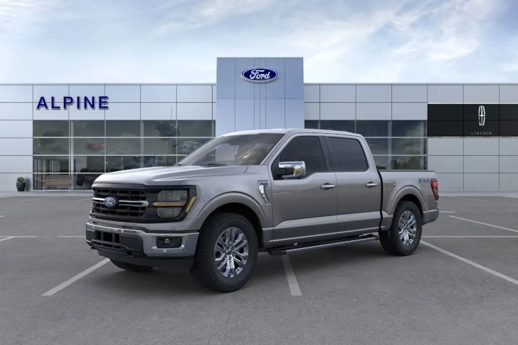 2024 Ford F-150 XLT photo 1
