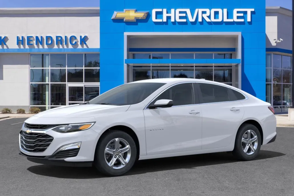 2025 Chevrolet Malibu LS photo 1