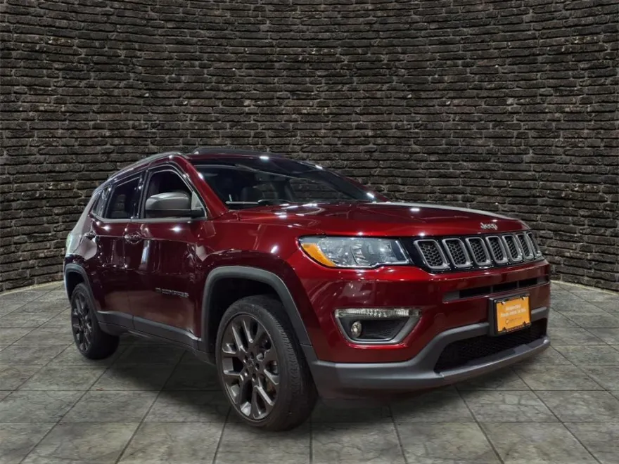 2021 Jeep Compass Anniversary Edition photo 1