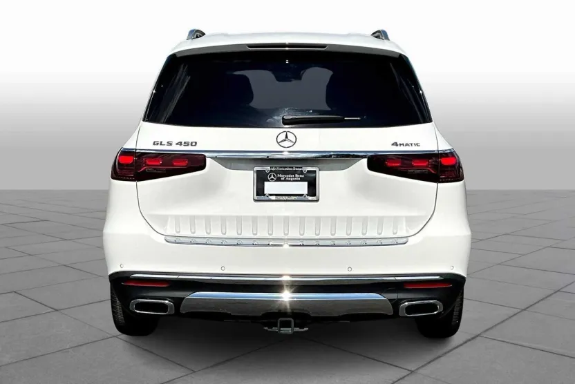 2024 Mercedes Benz GLS 450 4MATIC photo 1