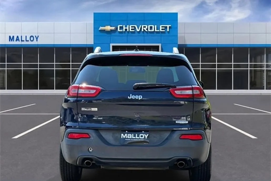 2014 Jeep Cherokee Latitude photo 1