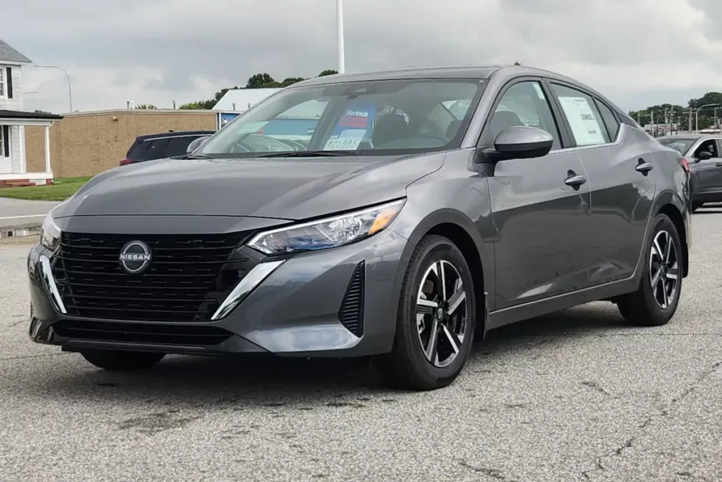 2025 Nissan Sentra SV photo 1