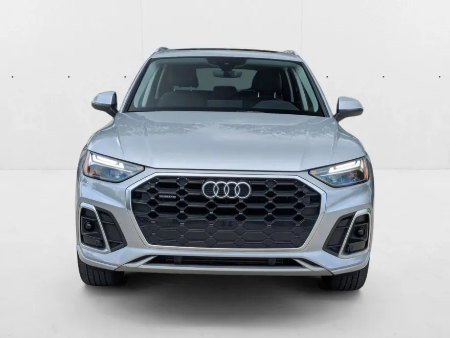 2023 Audi Q5 45 S line Premium photo 1