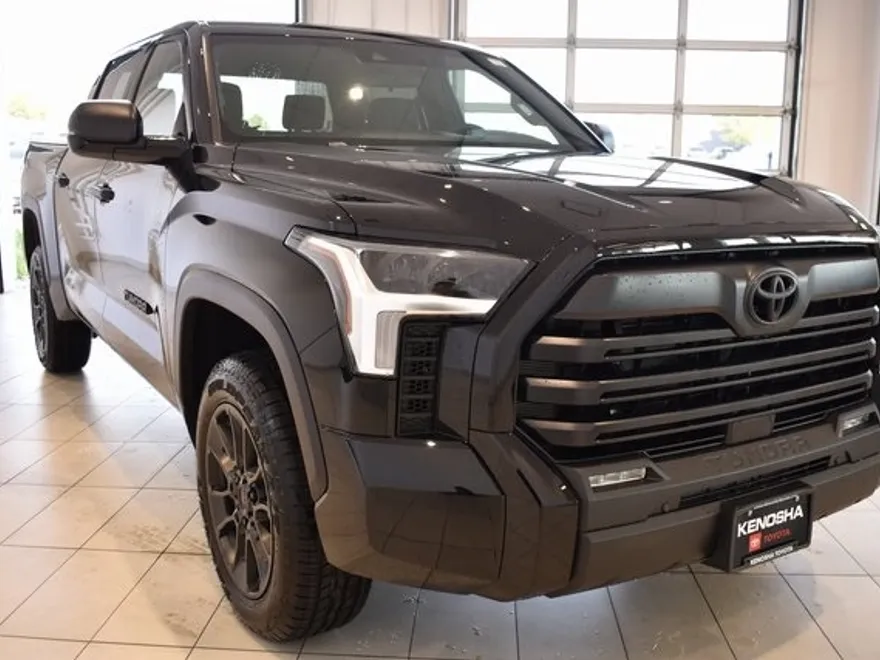 2026 Toyota Tundra SR5 CrewMax photo 1