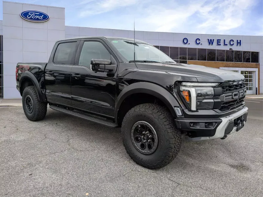 2024 Ford F-150 Raptor photo 1