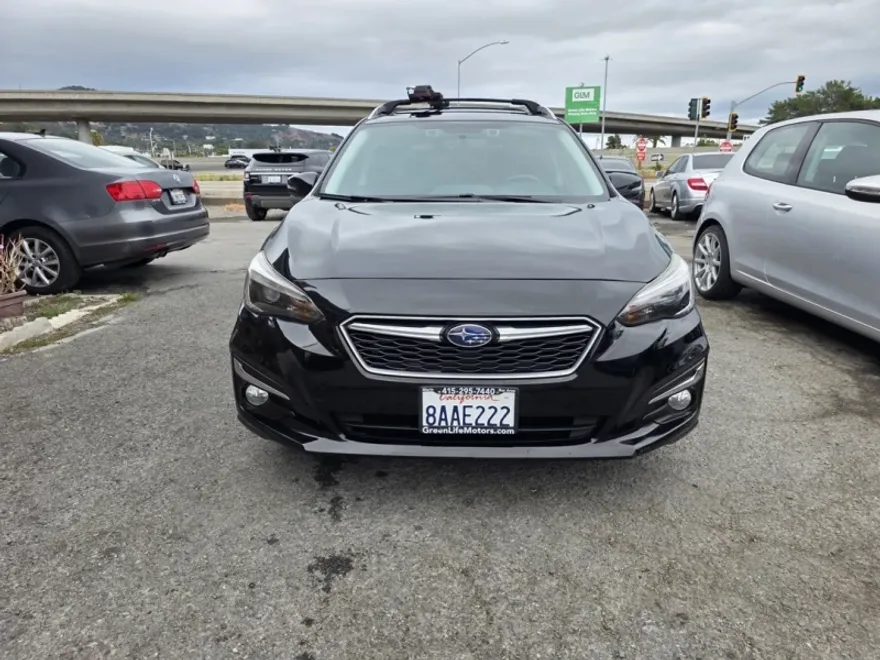 2017 Subaru Impreza Limited photo 1