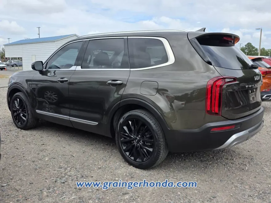 2022 Kia Telluride SX photo 1