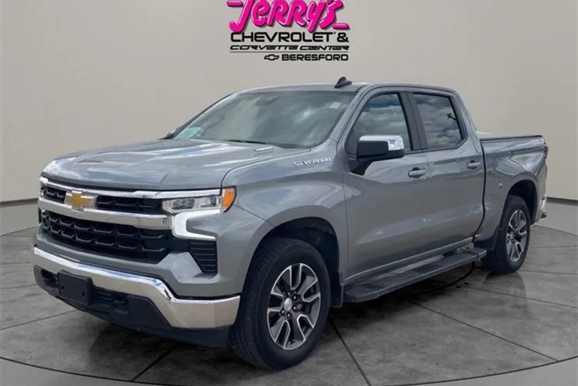 2025 Chevrolet Silverado 1500 LT photo 1