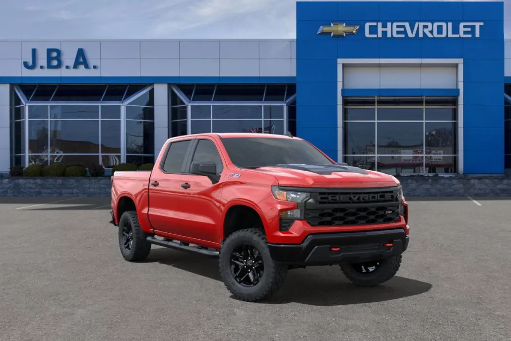 2025 Chevrolet Silverado 1500 Custom Trail Boss photo 1
