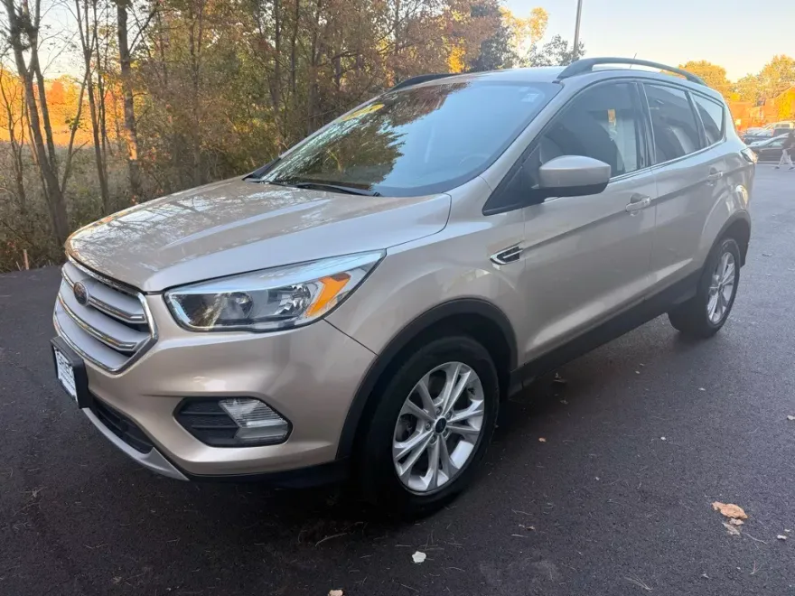 2018 Ford Escape SE photo 1