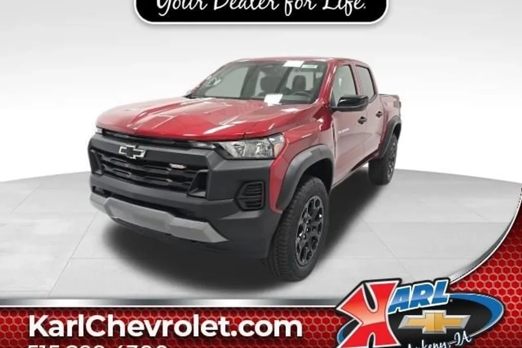 2026 Chevrolet Colorado Trail Boss photo 1