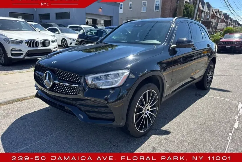 2022 Mercedes Benz GLC 300 4MATIC photo 1