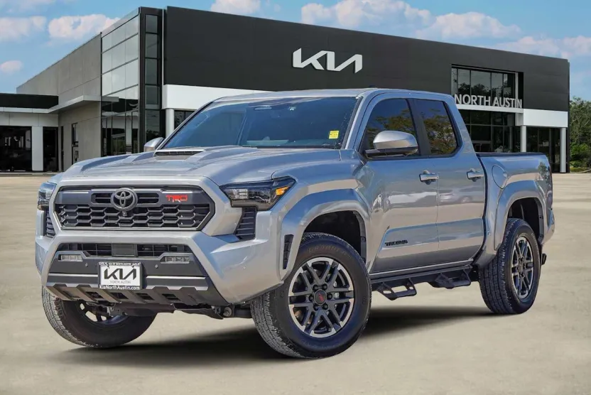 2024 Toyota Tacoma TRD Sport photo 1