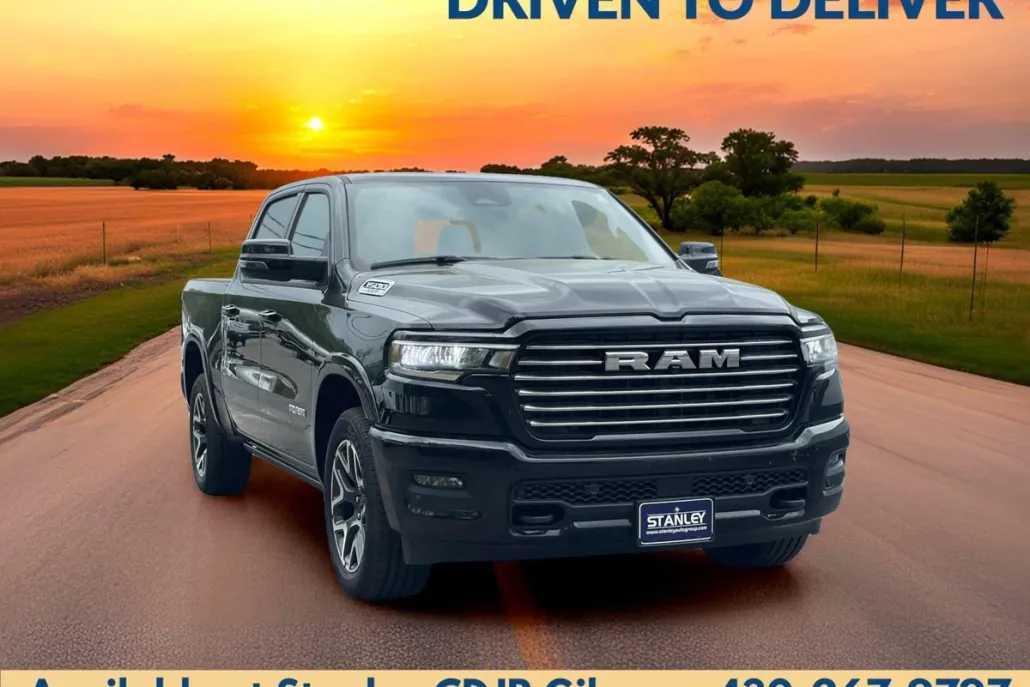 2025 Ram 1500 Laramie photo 1