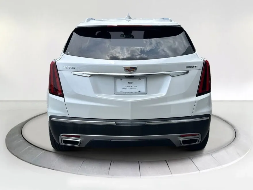 2024 Cadillac XT5 Premium Luxury photo 1