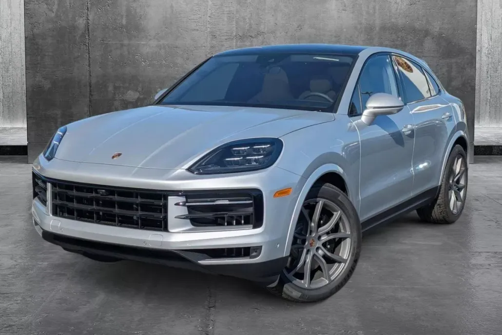 2025 Porsche Cayenne Coupe S photo 1