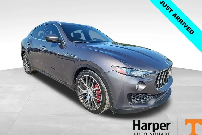 2018 Maserati Levante S photo 1