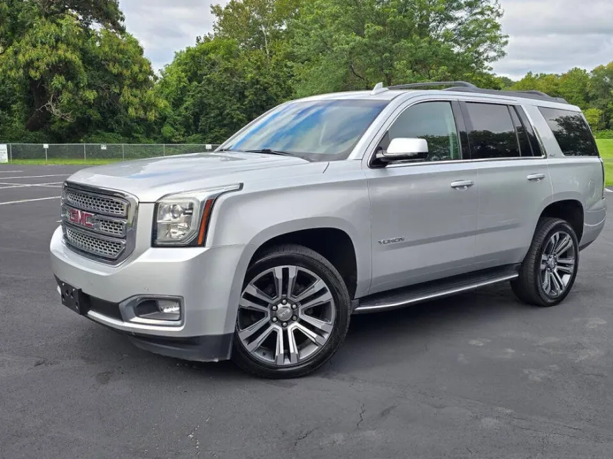 2016 Gmc Yukon SLT photo 1