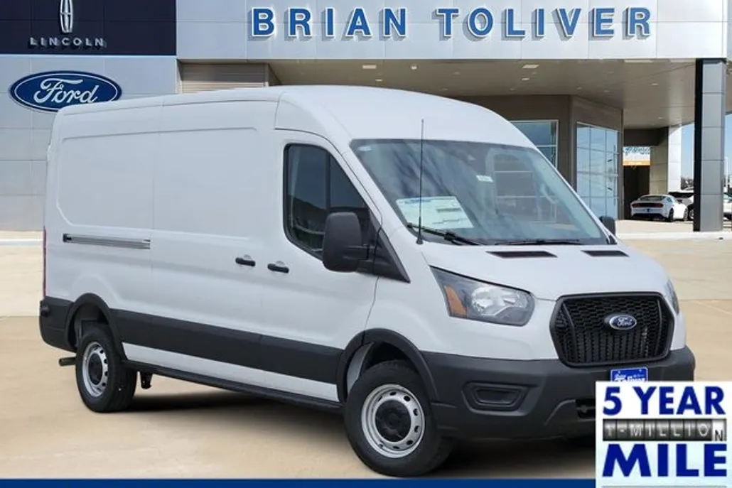 2025 Ford Transit Cargo Van photo 1