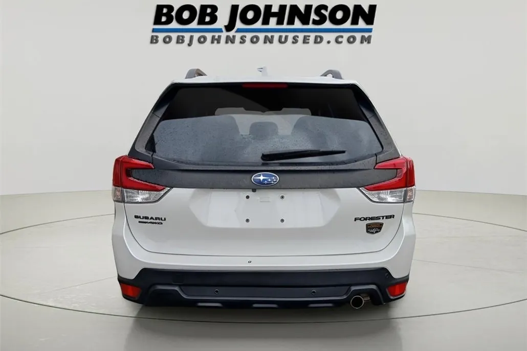 2022 Subaru Forester Wilderness photo 1