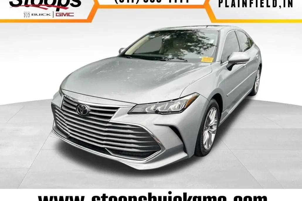 2021 Toyota Avalon XLE photo 1