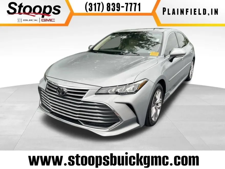 2021 Toyota Avalon XLE photo 1