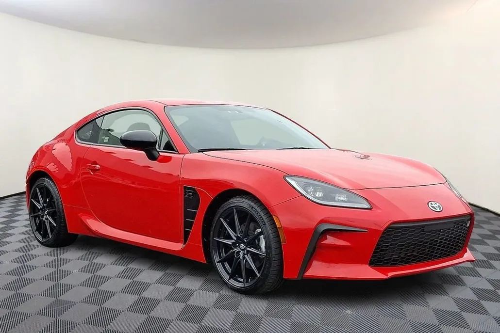 2023 Toyota GR86 Premium photo 1