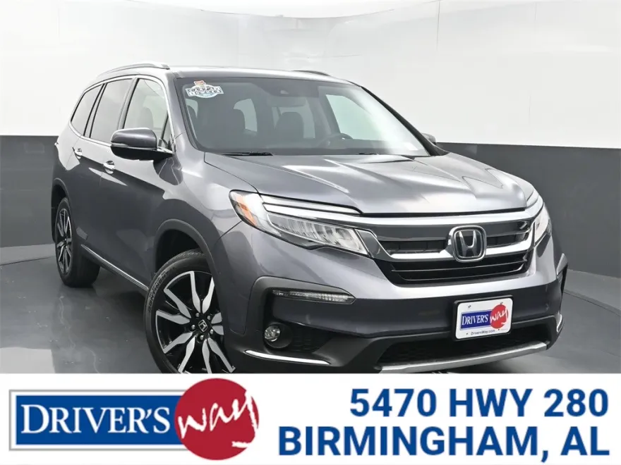 2022 Honda Pilot Touring photo 1