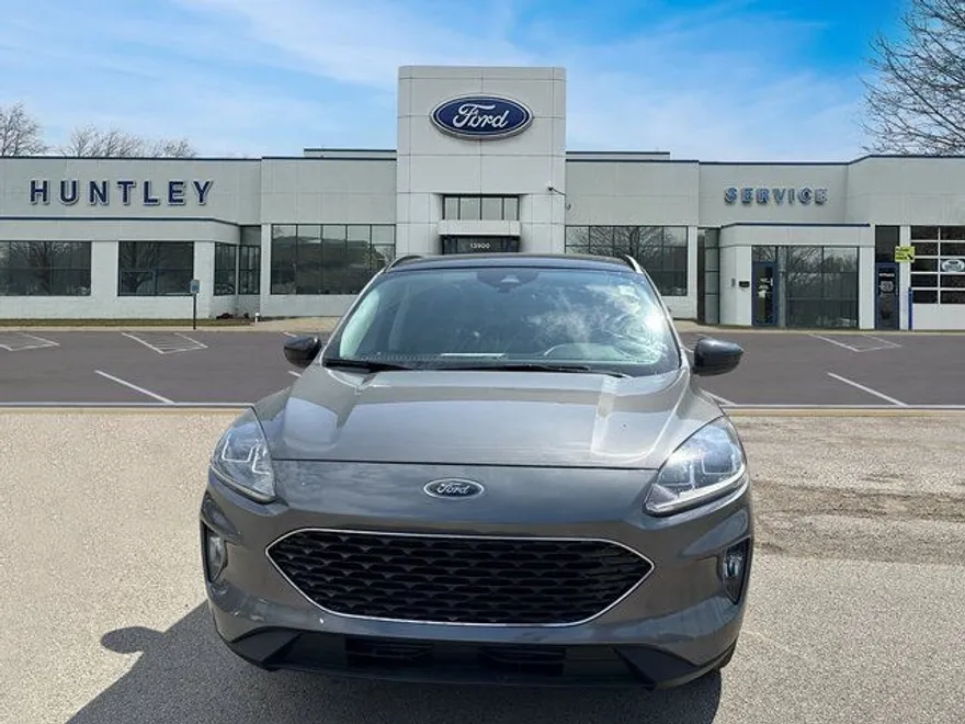 2022 Ford Escape SEL photo 1