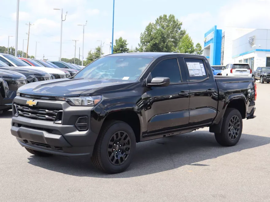 2026 Chevrolet Colorado Work Truck photo 1