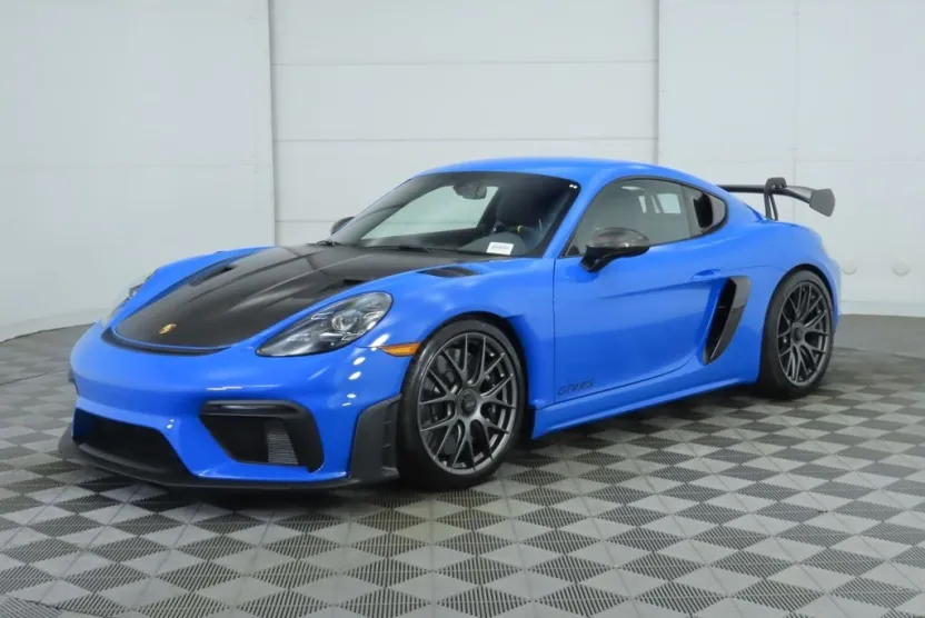 2025 Porsche Cayman GT4 RS photo 1