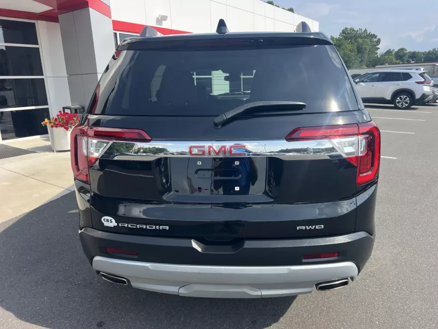 2023 Gmc Acadia SLT photo 1