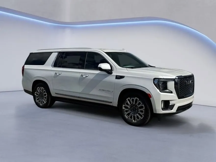 2023 Gmc Yukon XL Denali Ultimate photo 1