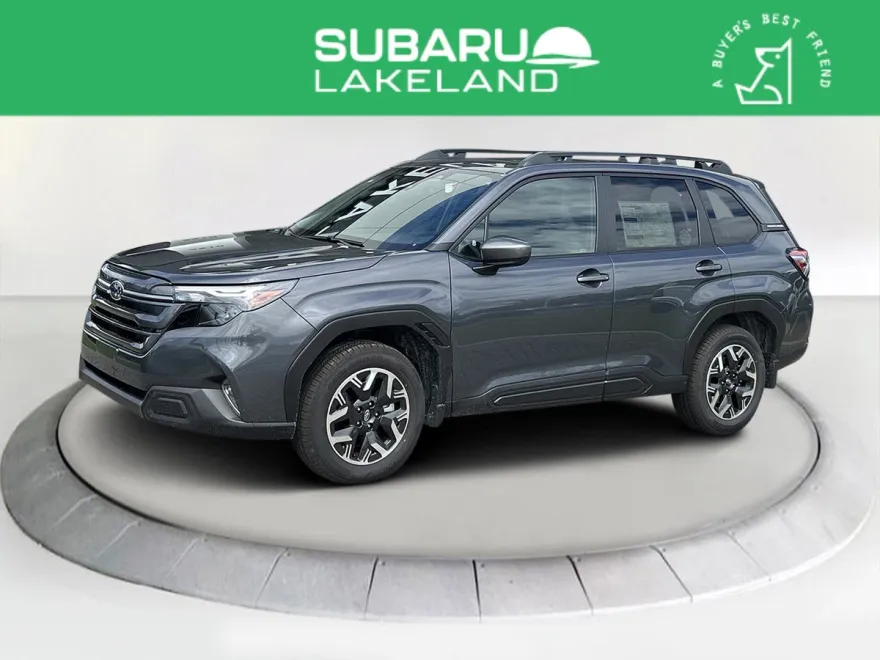 2025 Subaru Forester Premium photo 1