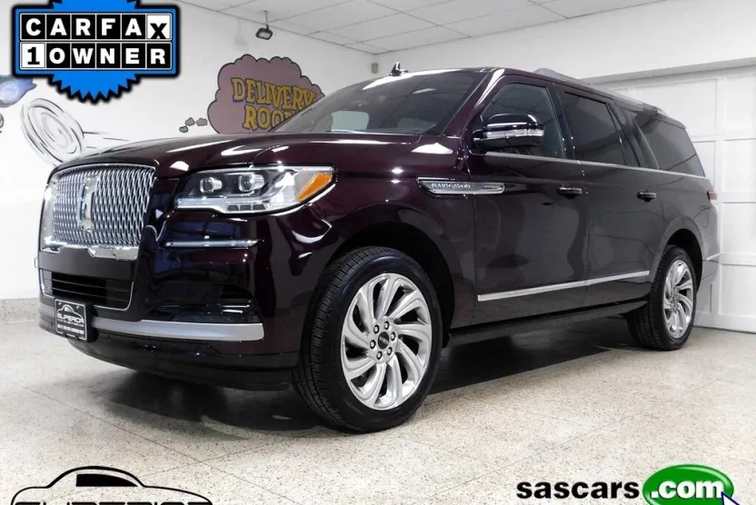2024 Lincoln Navigator L Reserve photo 1