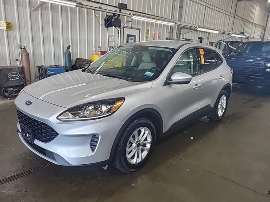 2020 Ford Escape SE photo 1